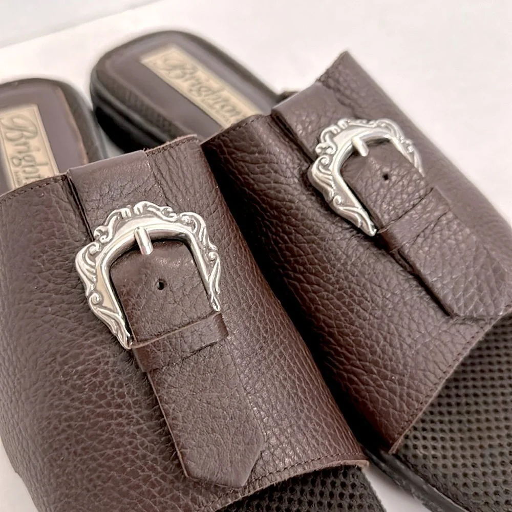 Brighton Vicky Genuine Leather Buckle Accent brown size 8
